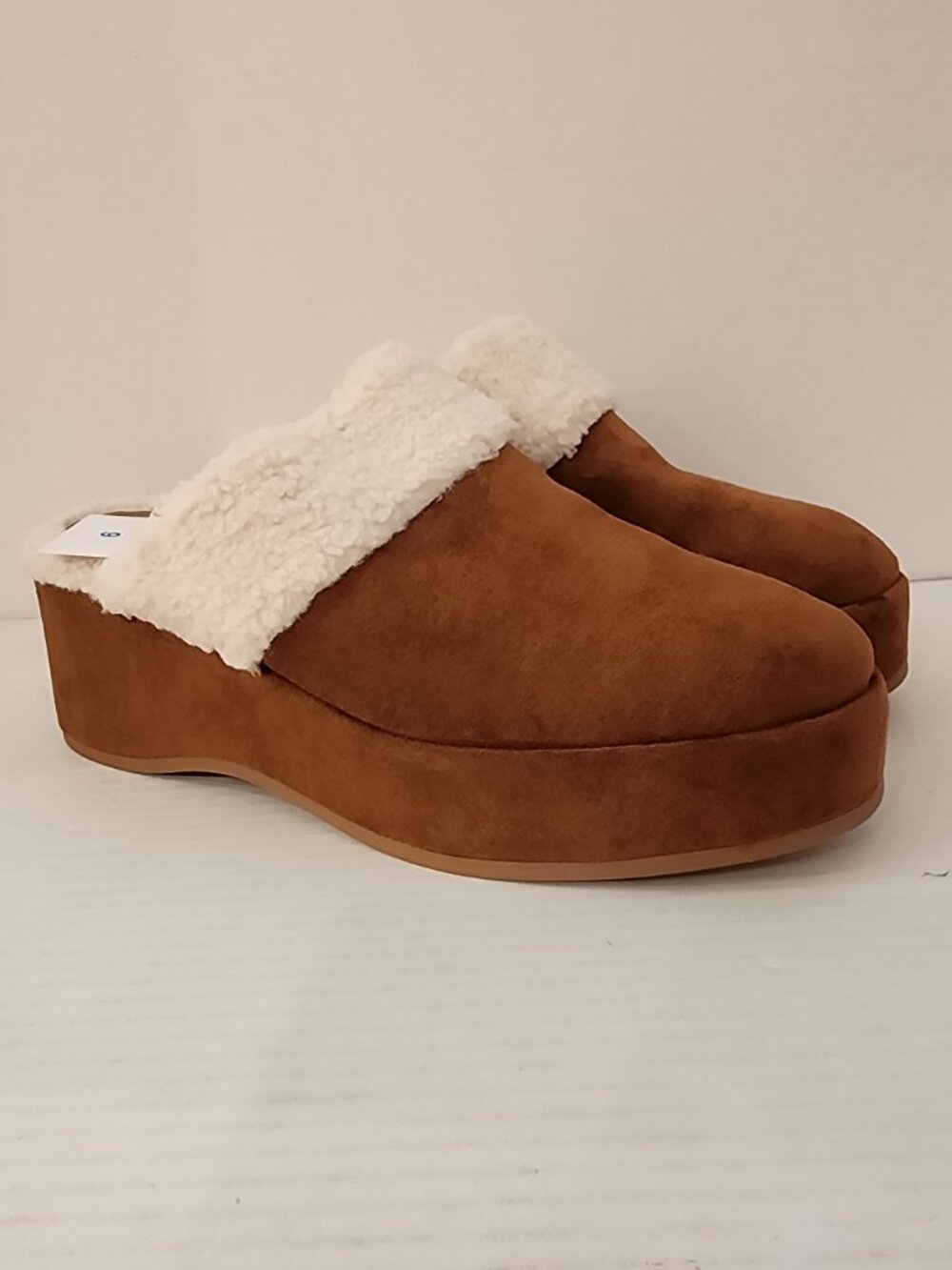New Time and Tru Women's Faux Shearling Wedge Clogs - Size 9